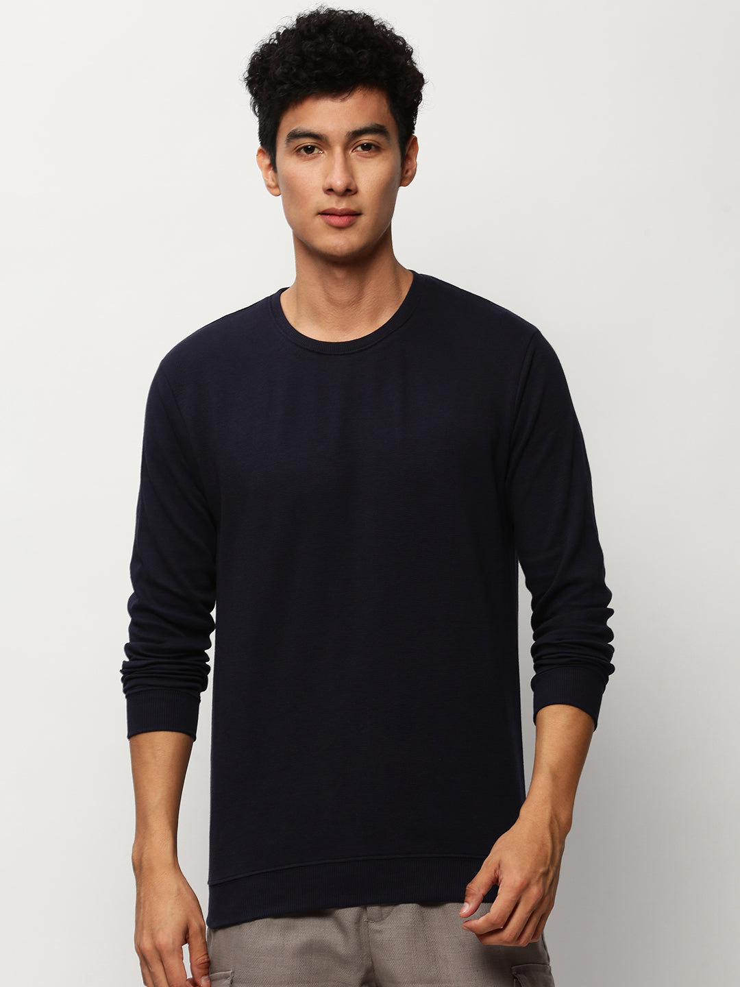 Men Blue Solid Casual Sweatshirts