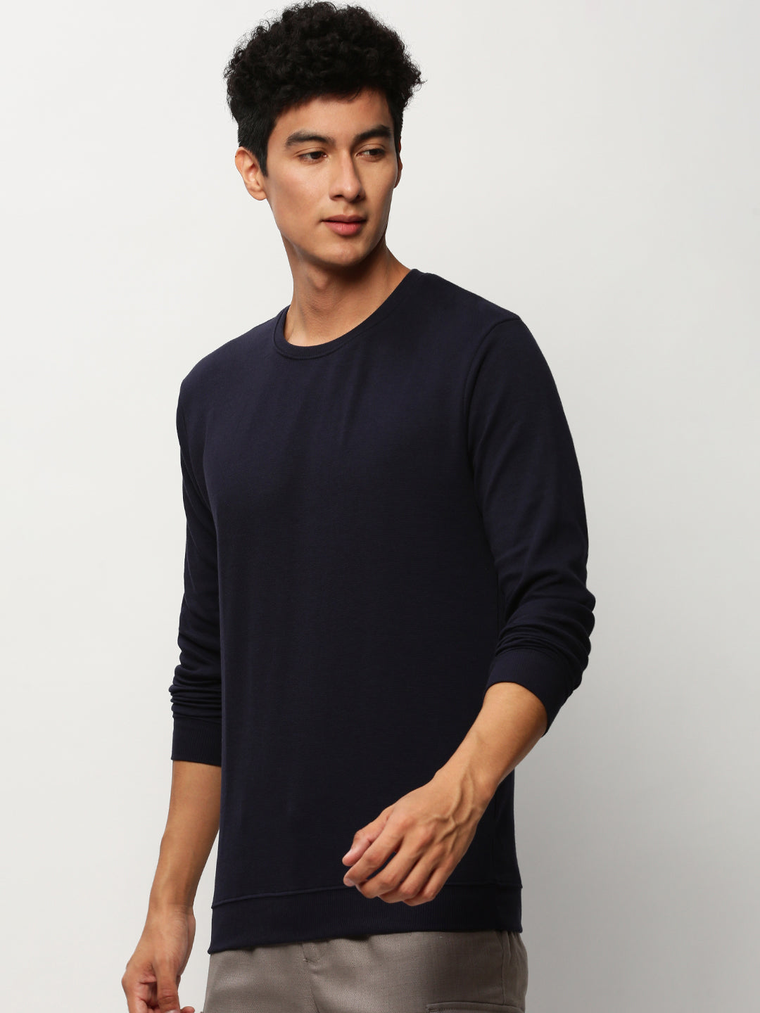 Men Blue Solid Casual Sweatshirts