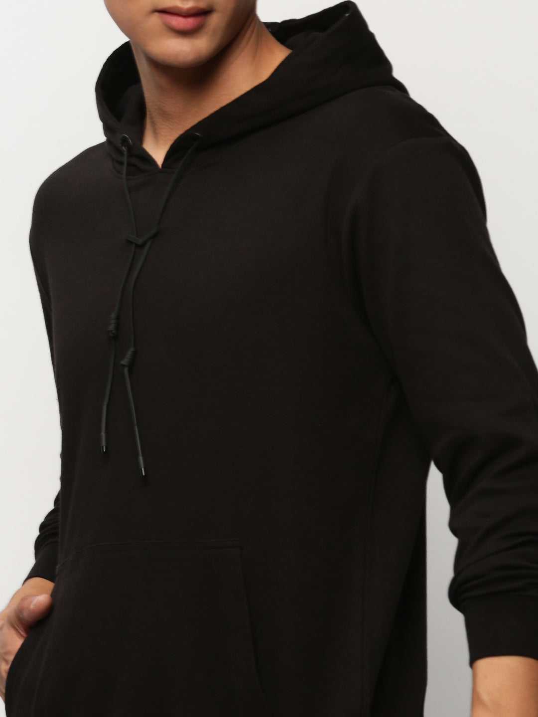 Men Black Solid Casual Sweatshirts