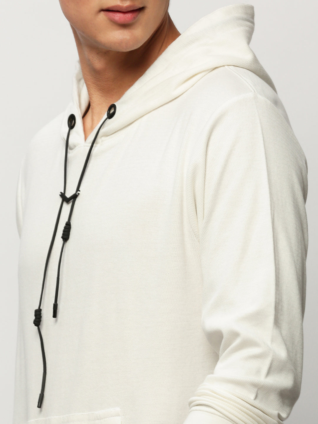 Men White Solid Casual Sweatshirts