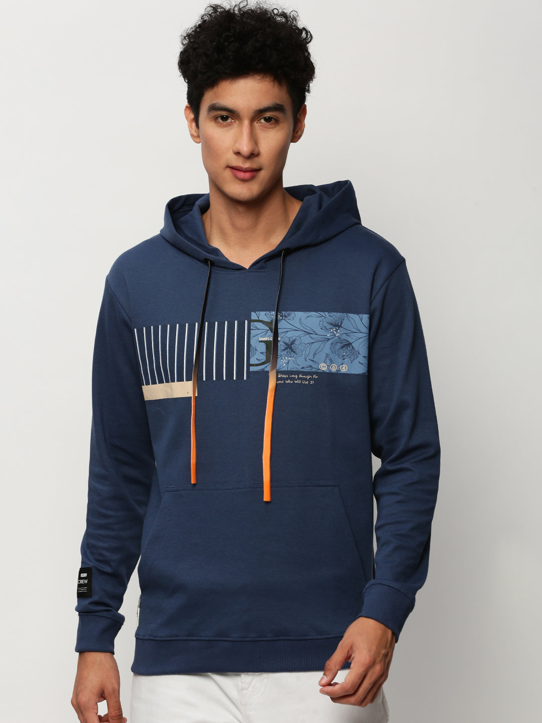 Men Blue Graphics Casual Sweatshirts