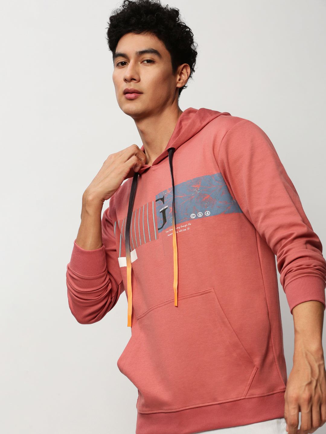 Men Peach Graphics Casual Sweatshirts