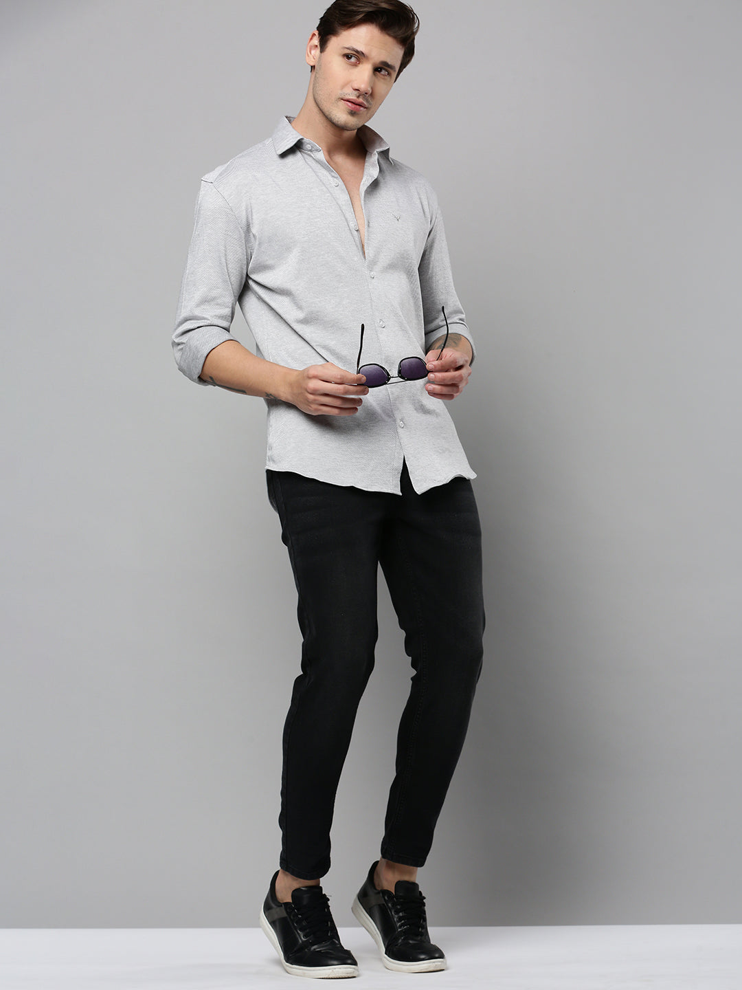 Men's Grey Solid Casual Shirt
