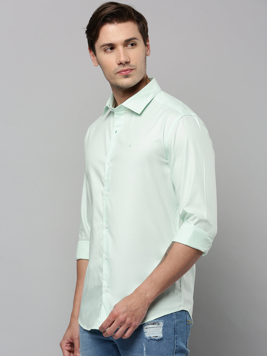 Men Green Solid Casual Shirt