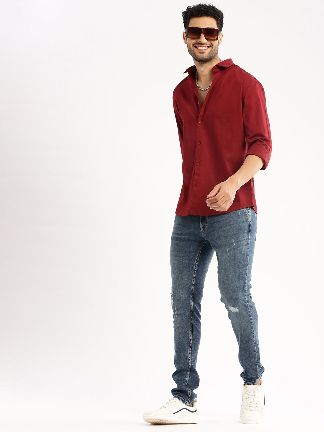 Men Maroon Spread Collar Solid Shirt