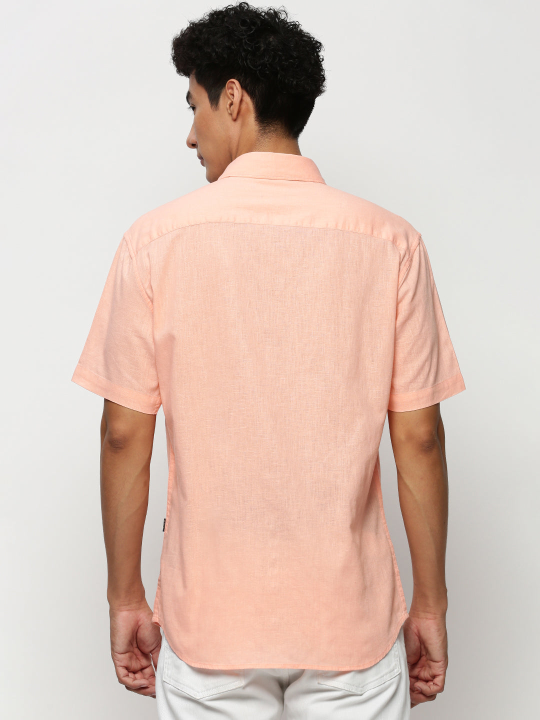 Men Peach Solid Casual Casual Shirts