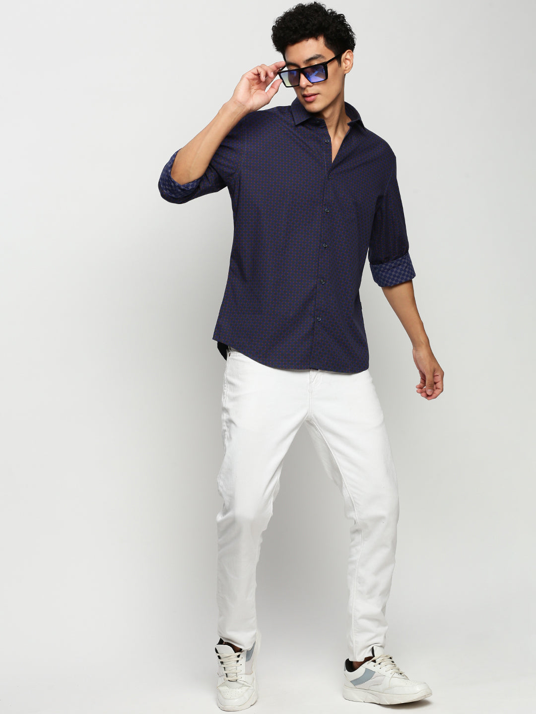 Men Navy Geometrical Casual Casual Shirts