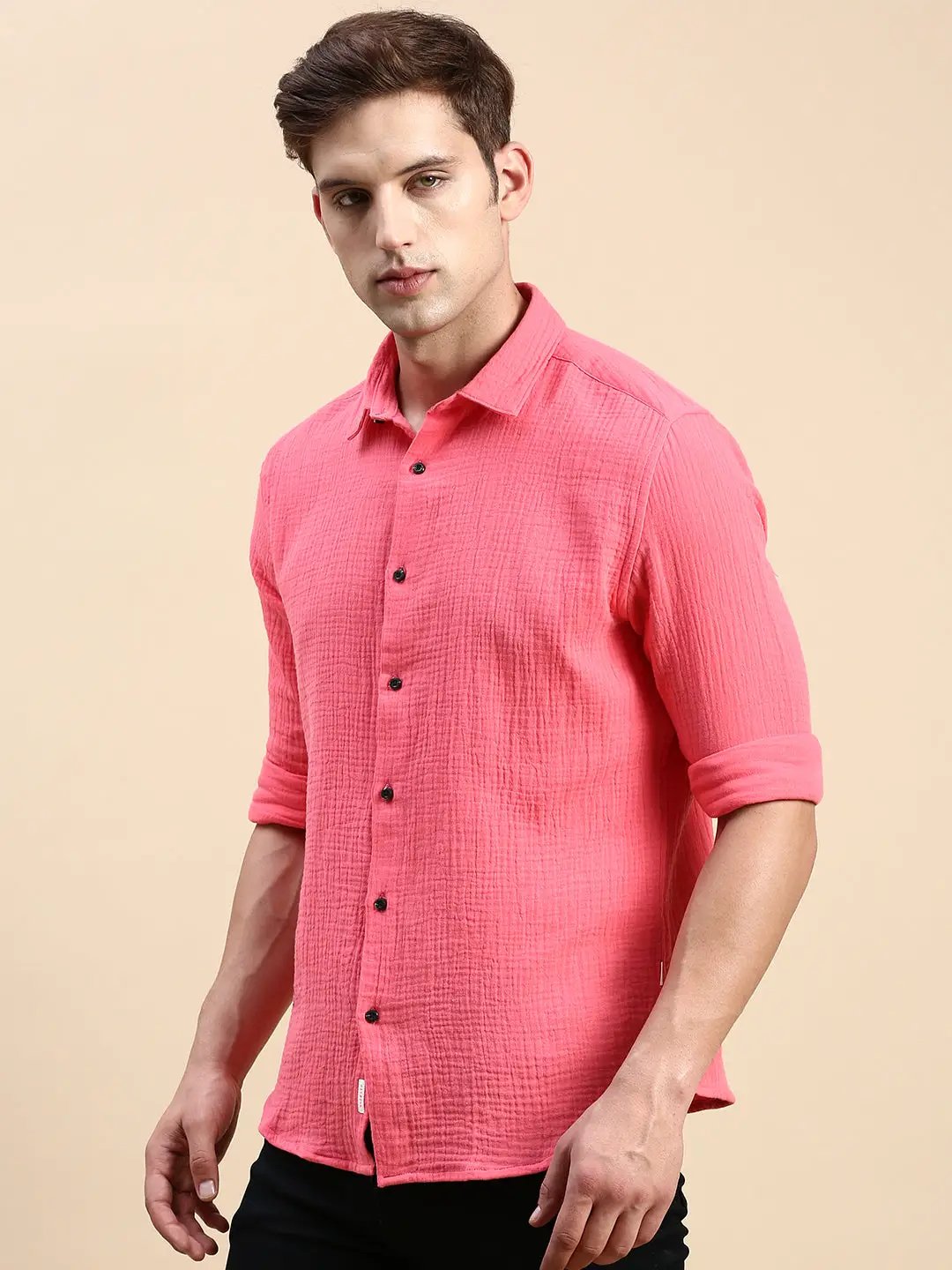 Men's Pink Solid Casual Shirt