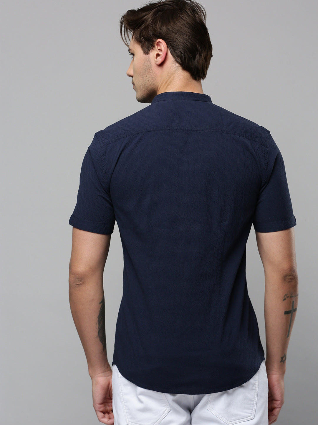 Men Navy Solid Casual Shirt