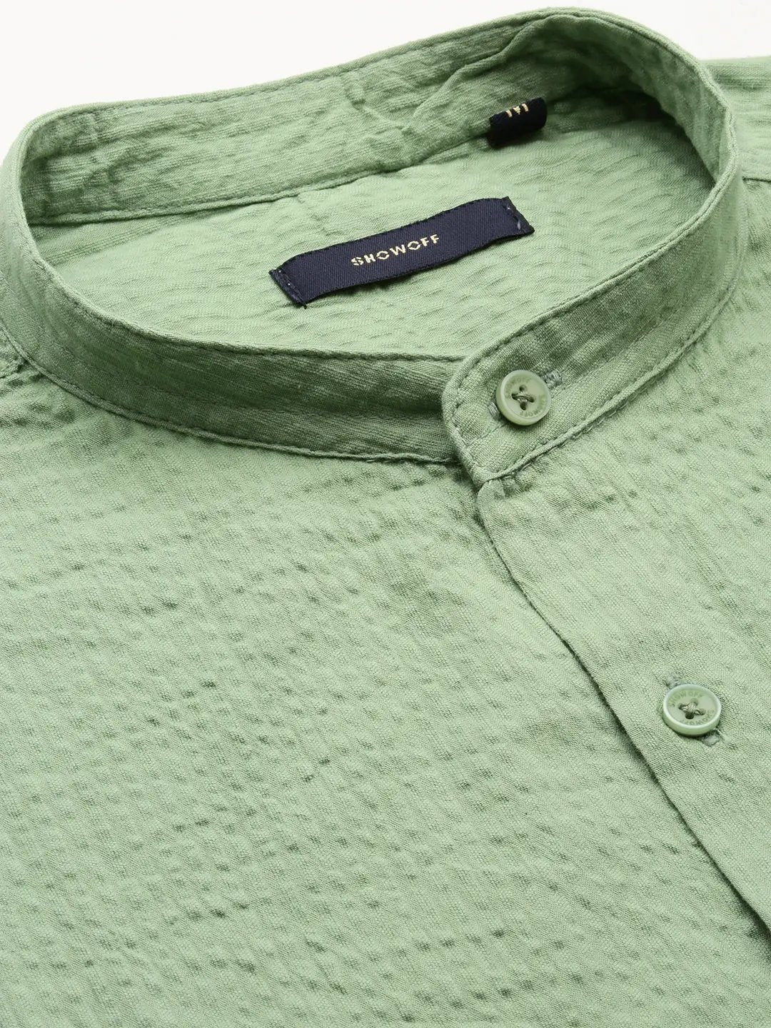 Men's Green Solid Casual Shirt