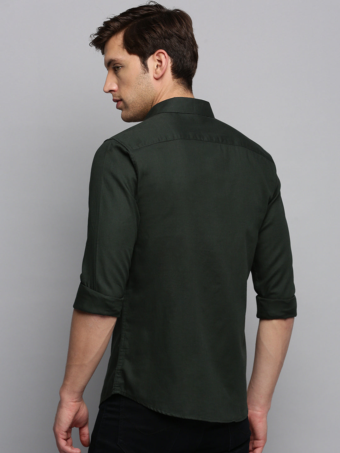 Men Green Solid Casual Shirt