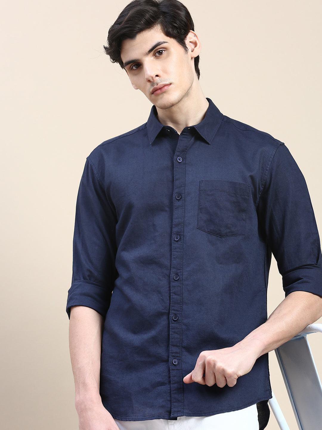 Men Navy Solid Casual Shirt