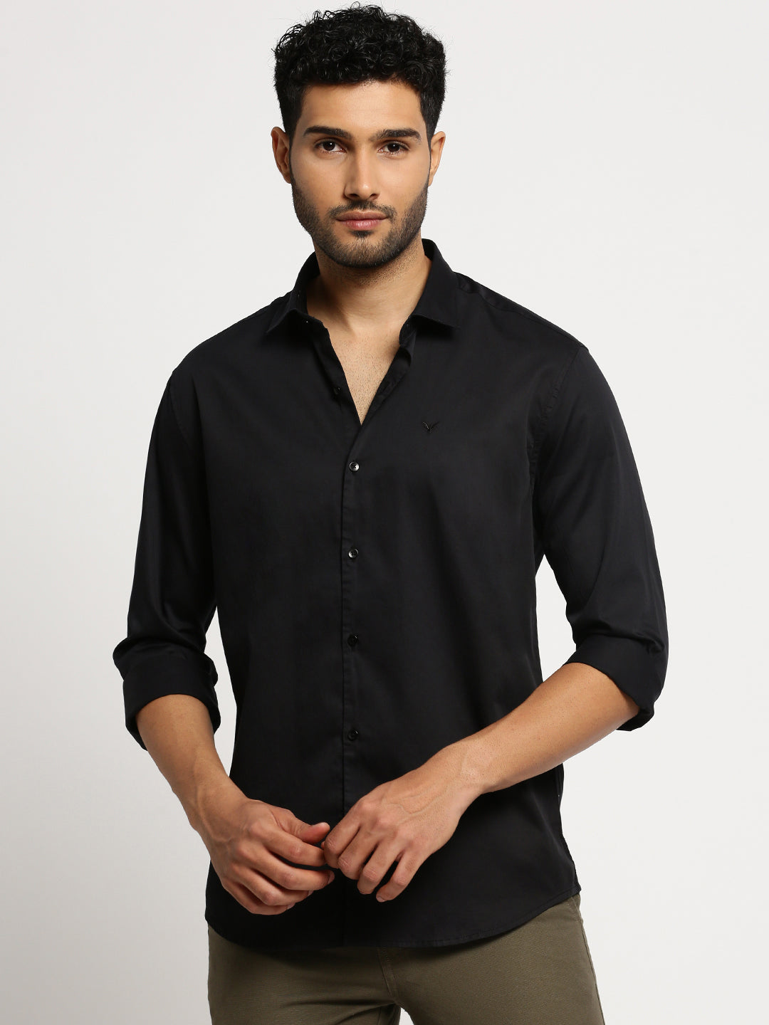 Men's Black Spread Collar Solid Shirt