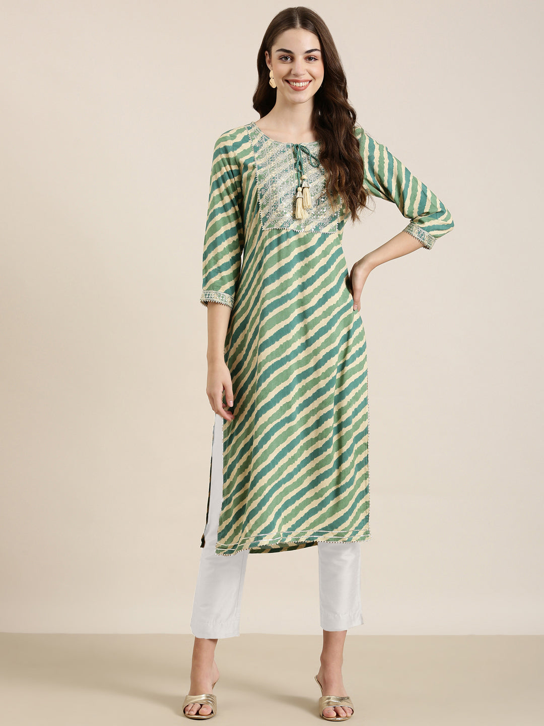 Women Green Striped Straight Kurta