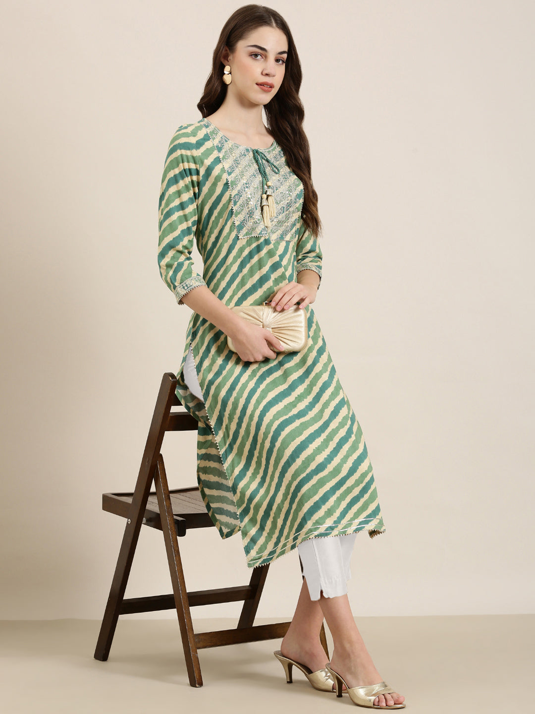 Women Green Striped Straight Kurta