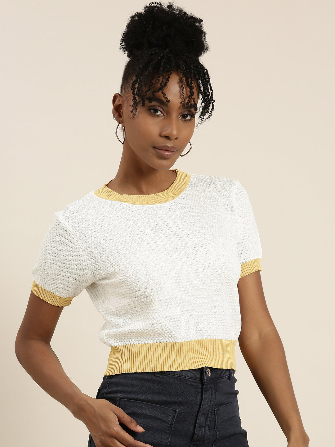 Round Neck Solid White Regular Top