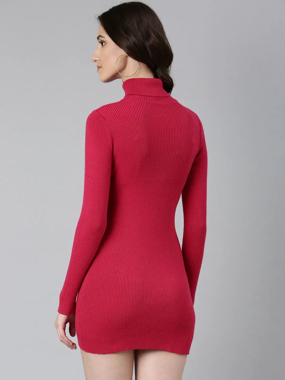 Women's Fuchsia Solid Bodycon Dress