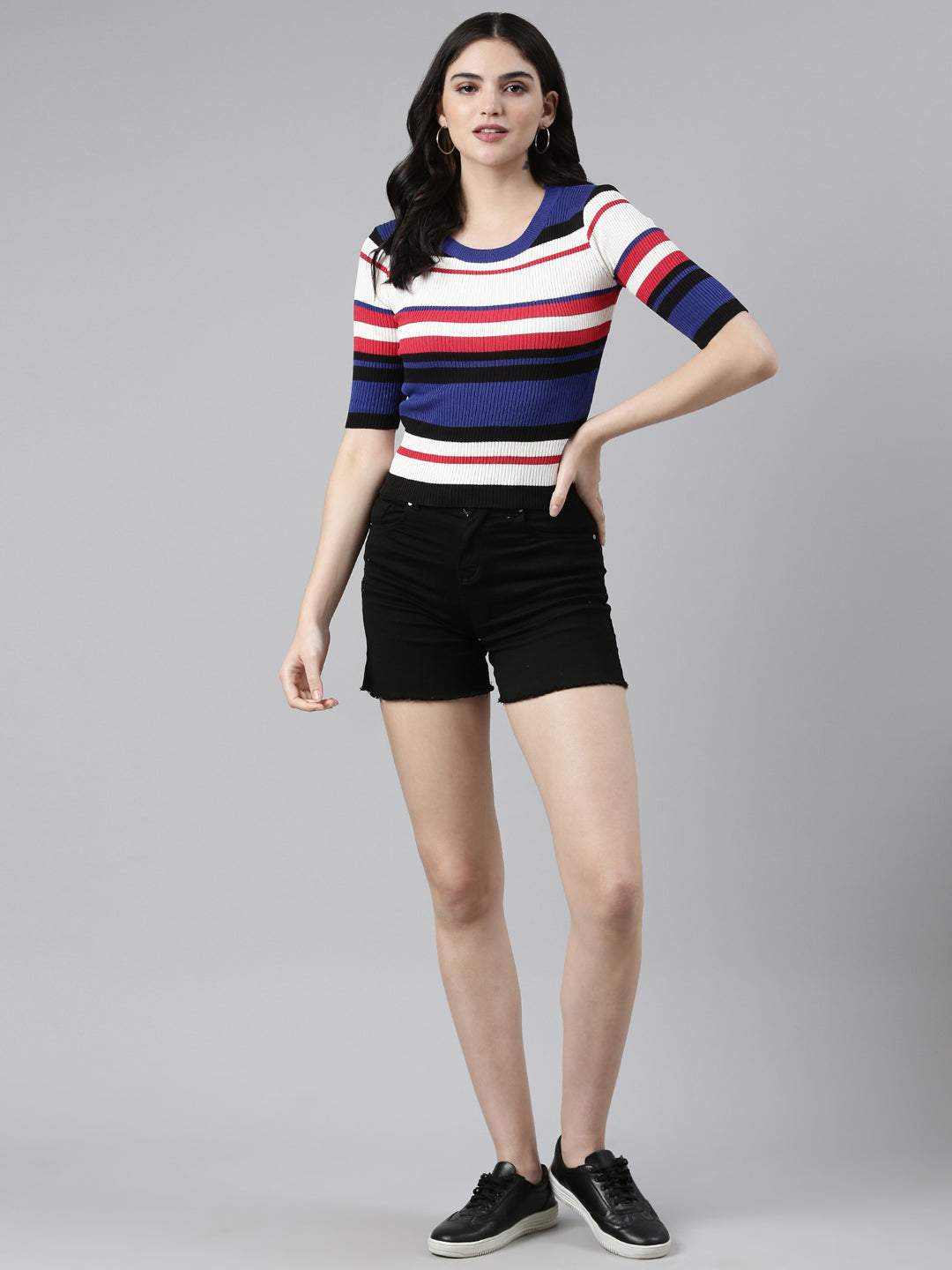 Women's Round Neck Colourblocked Blue Fitted Regular Top