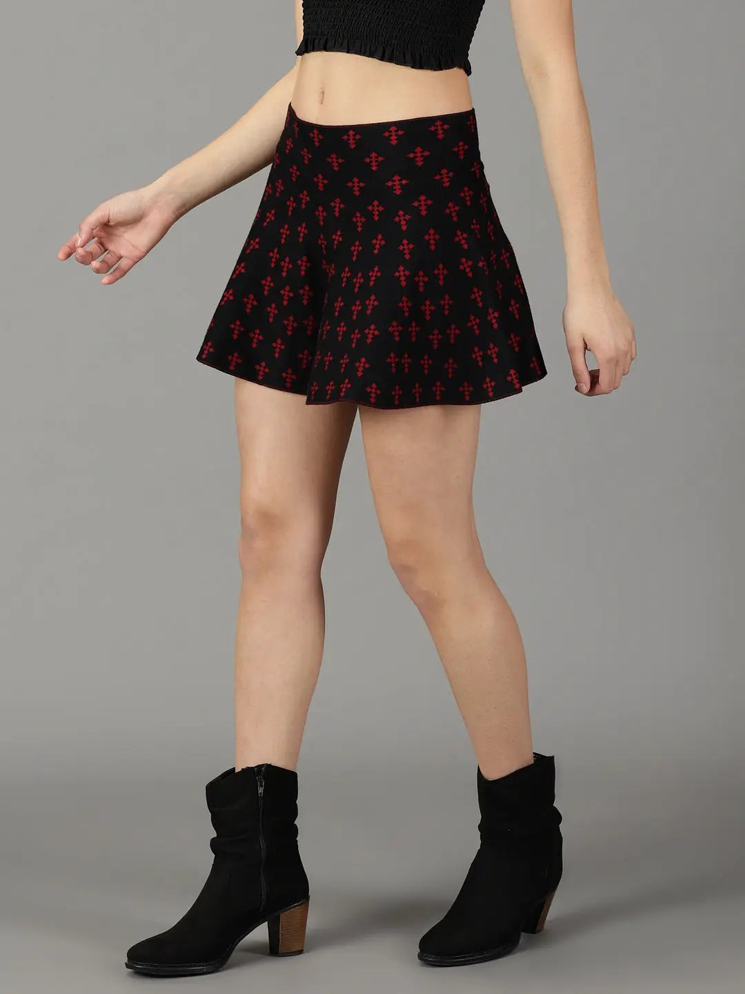Women's Black Solid Flared Skirt