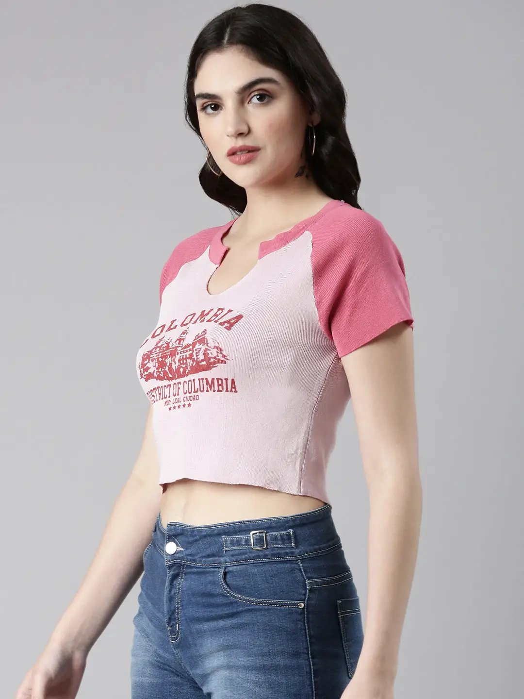 Women's V-Neck Colourblocked Raglan Sleeves Pink Crop Top