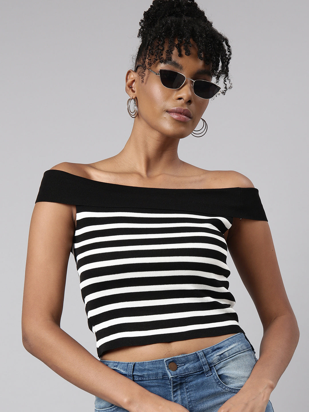 Women Black Horizontal Stripes Fitted Crop Top