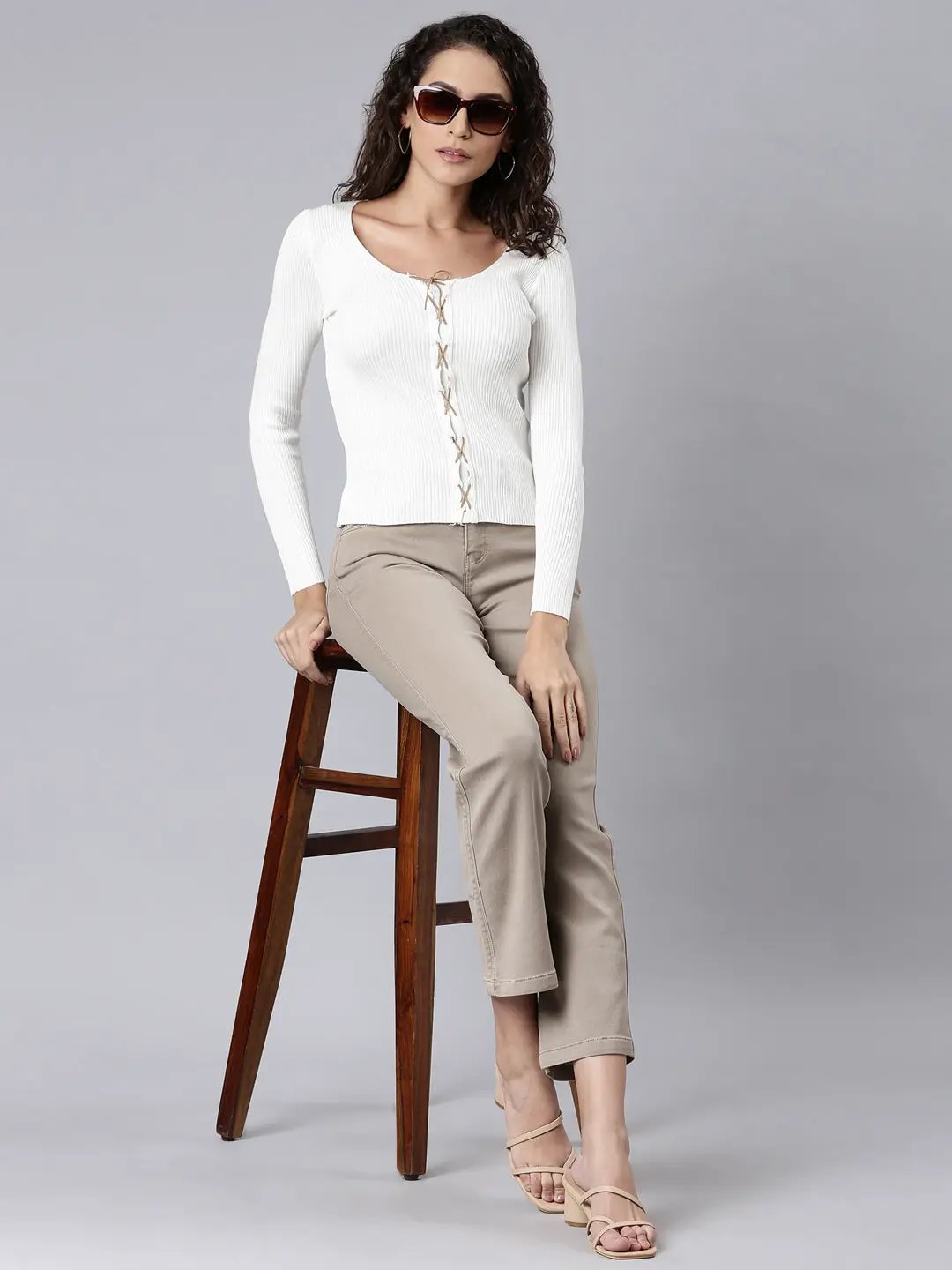 Women's Off White Solid Fitted Top