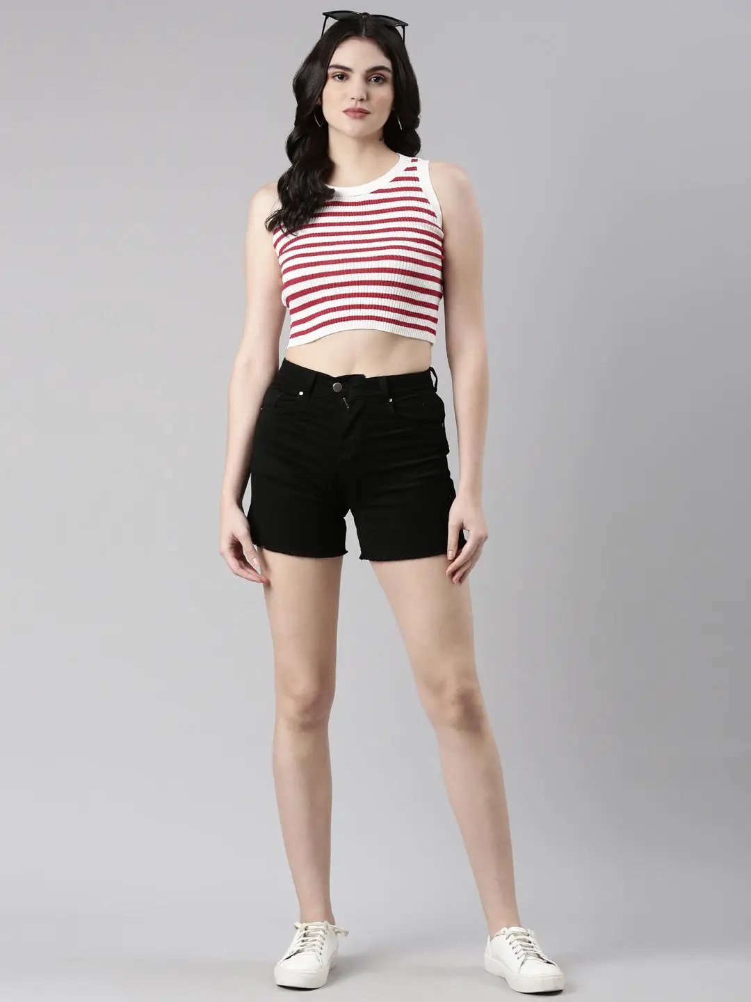 Women's Round Neck Striped Sleeveless White Crop Tank Top