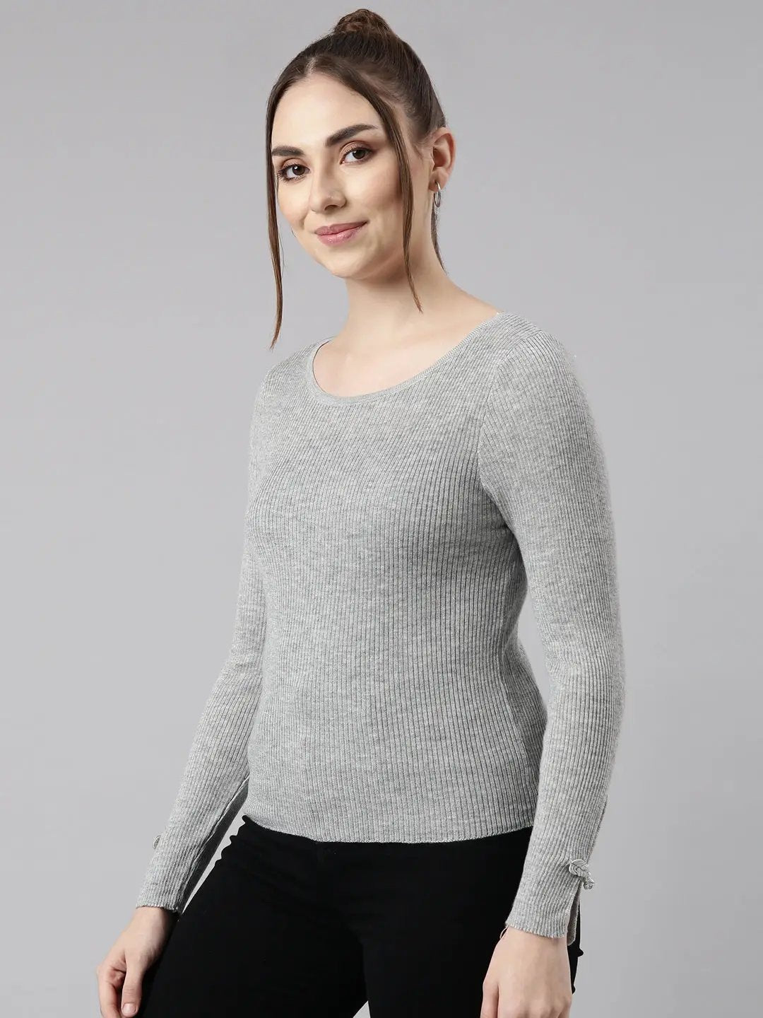 Women's Grey Solid Fitted Top