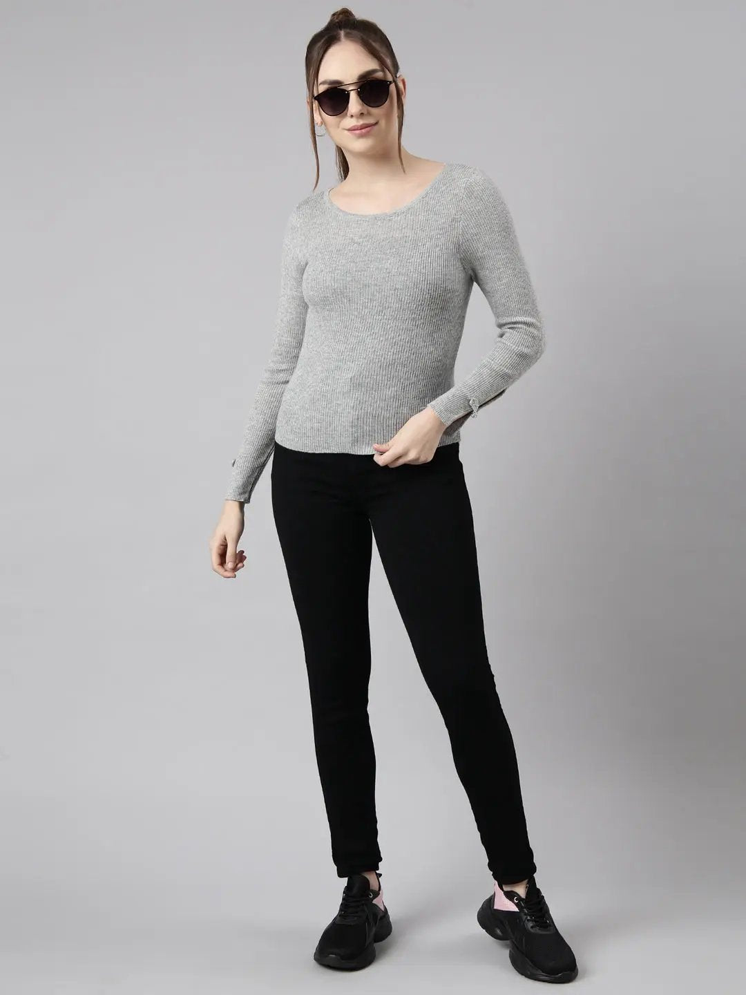 Women's Grey Solid Fitted Top