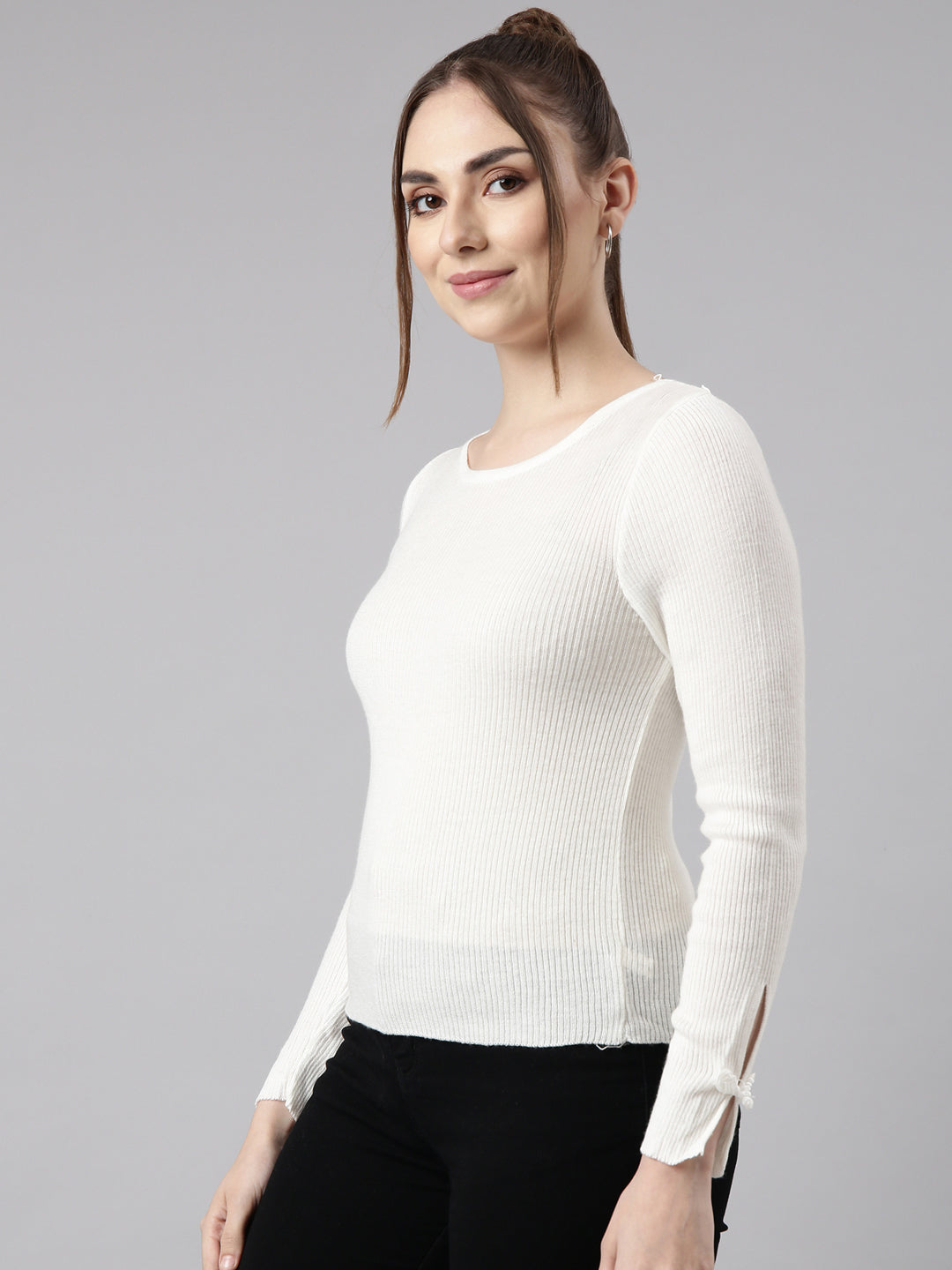 Women Off White Solid Fitted Top