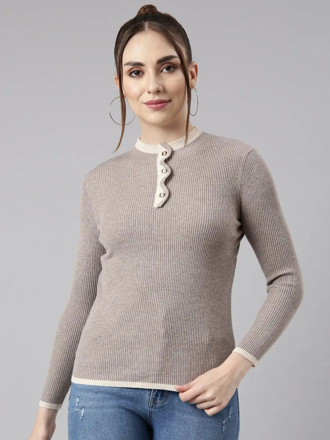 Women's Beige Solid Fitted Top