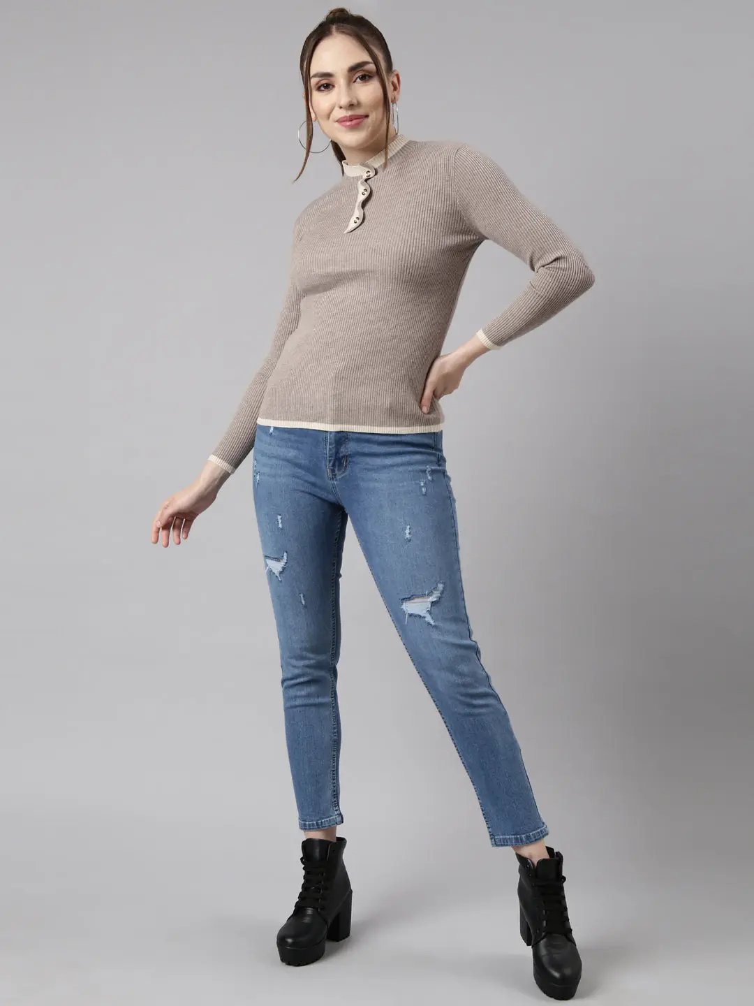Women's Beige Solid Fitted Top