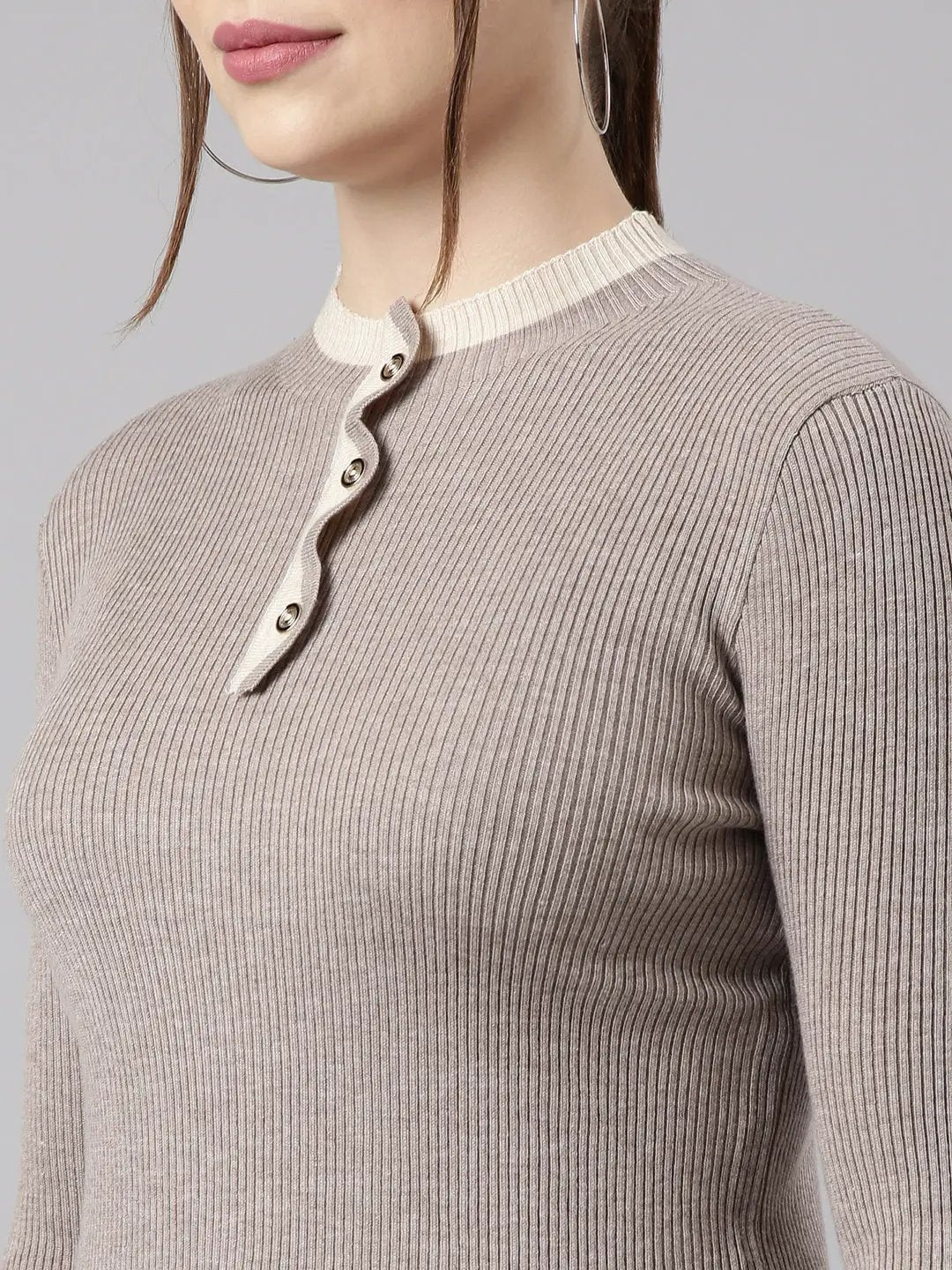 Women's Beige Solid Fitted Top