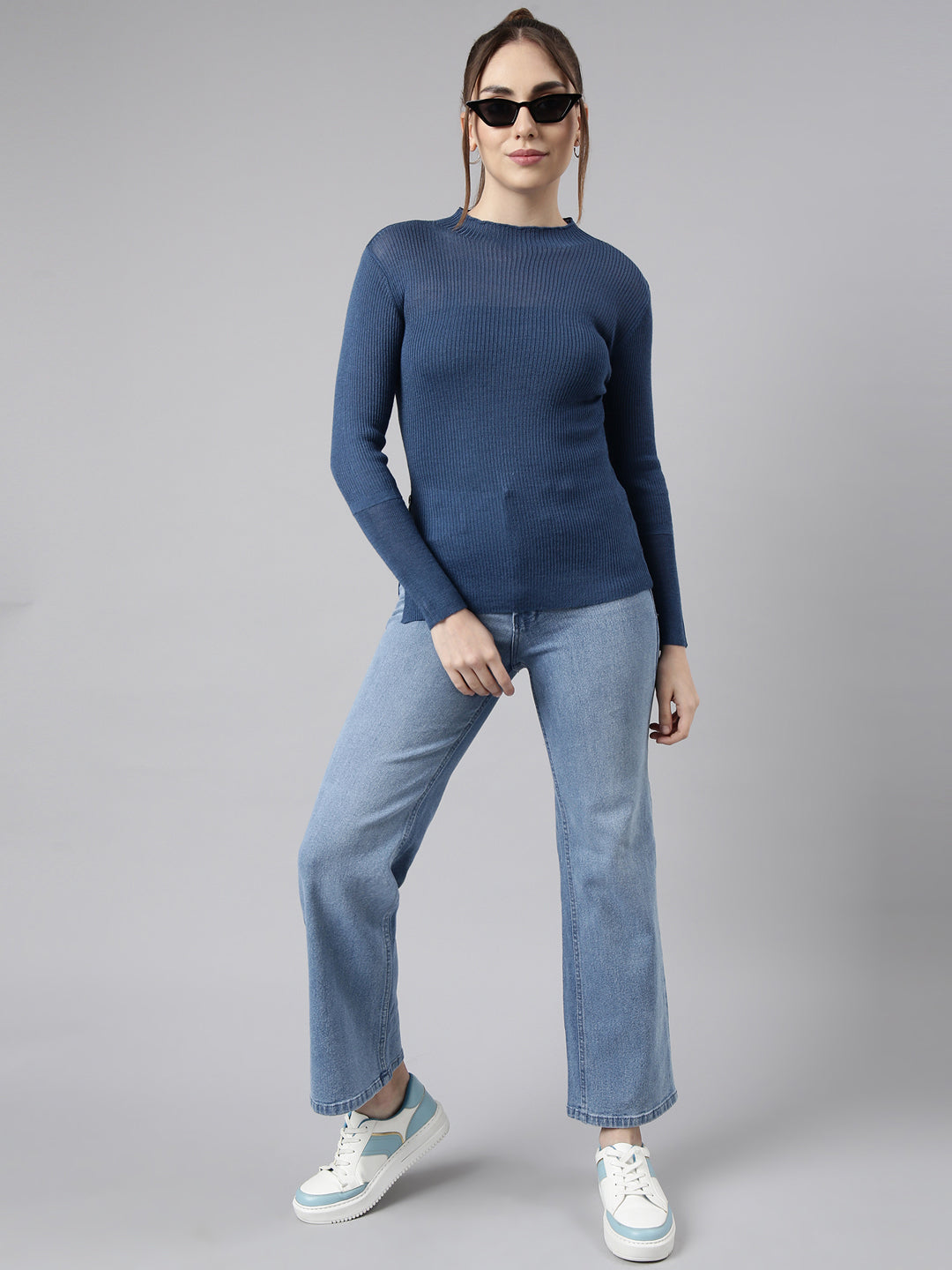 Women Blue Solid Fitted Top