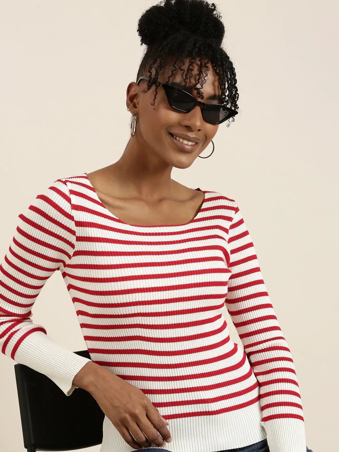 Women's Scoop Neck Striped Regular Sleeves Fitted White Top
