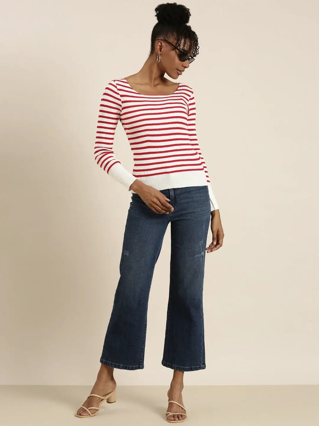 Women's Scoop Neck Striped Regular Sleeves Fitted White Top