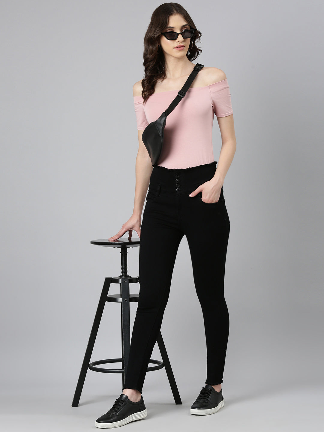 Women's Black Solid Super Skinny Fit Denim Jeans