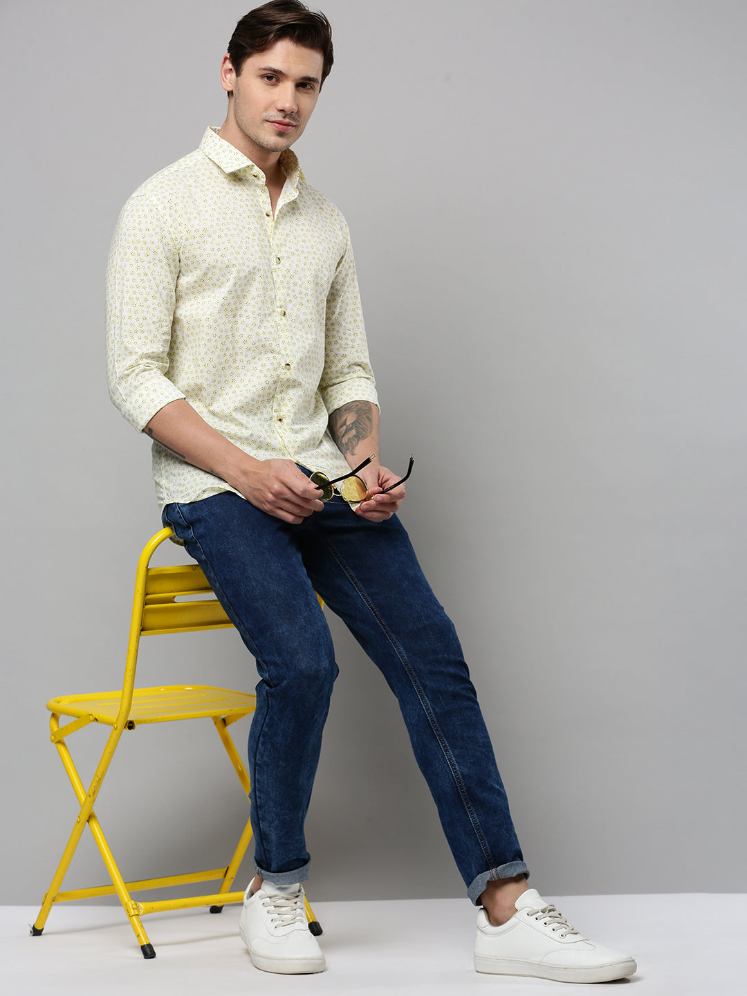 Men White Printed Casual Shirt