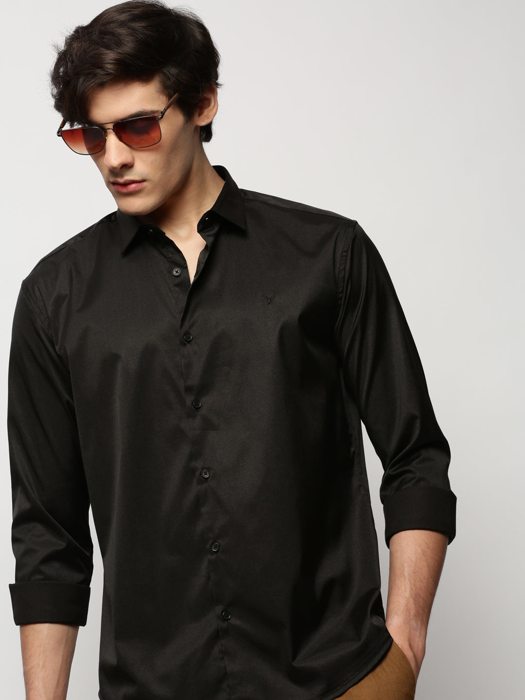 Men Black Solid Casual Casual Shirts