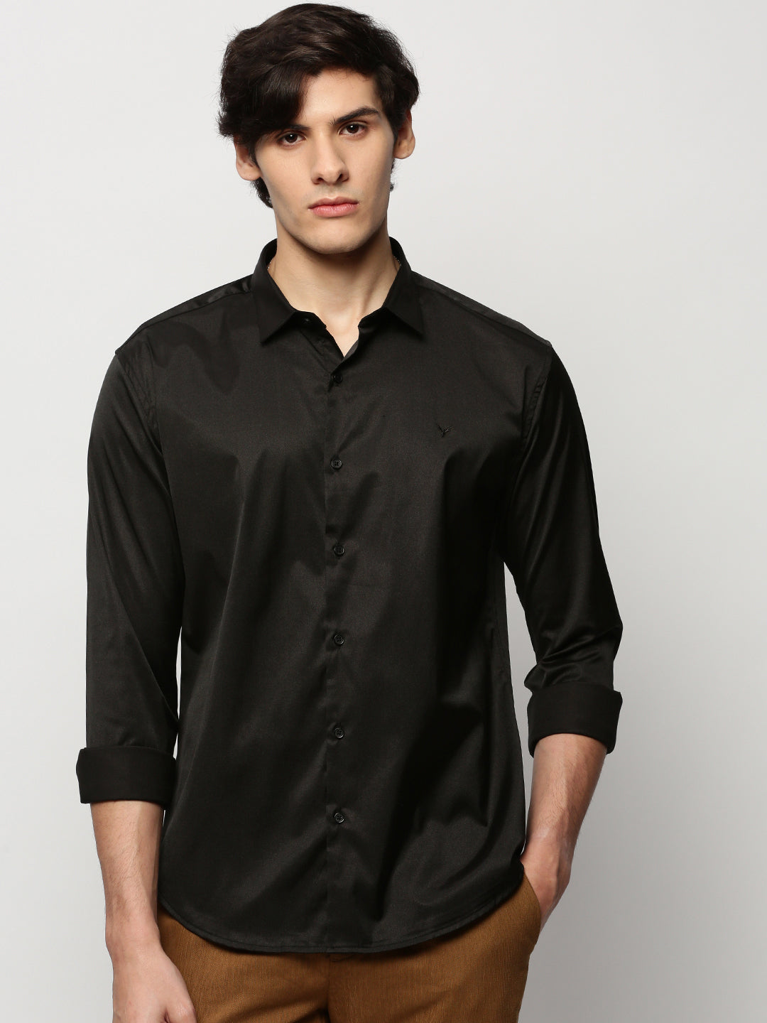 Men Black Solid Casual Casual Shirts