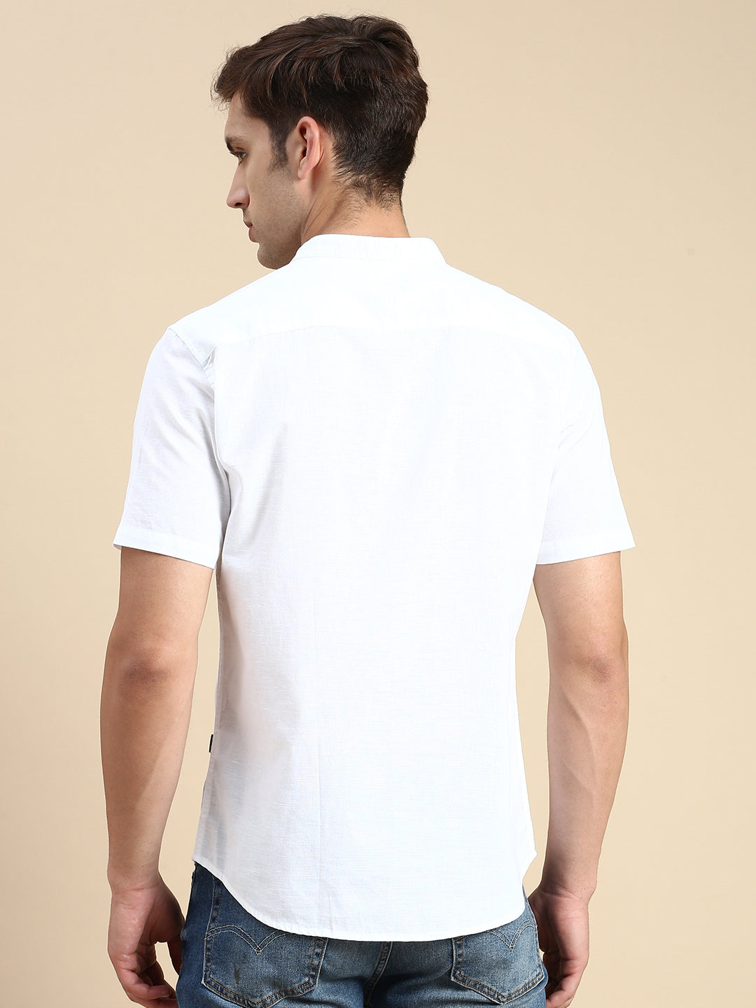 Men White Solid Casual Shirt