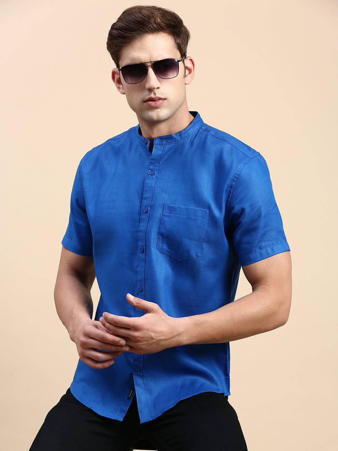 Men Blue Solid Casual Shirt