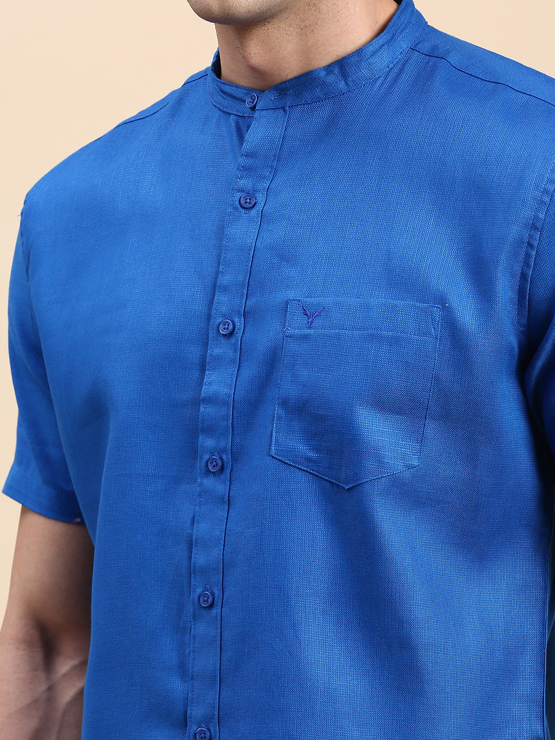 Men Blue Solid Casual Shirt