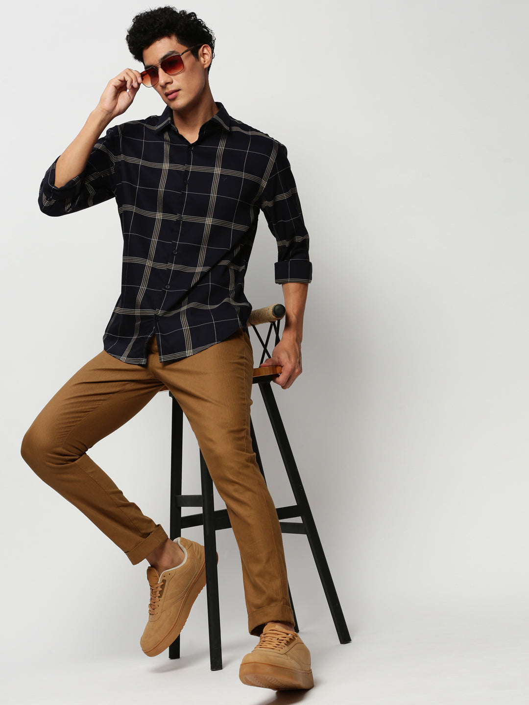 Men Navy Checked Casual Casual Shirts