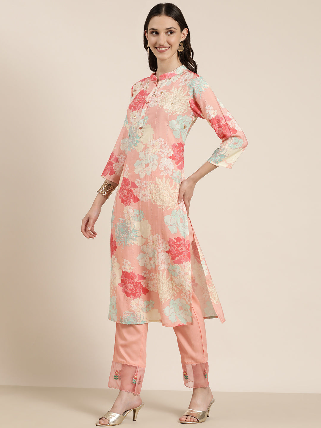 Women Peach Floral Kurta Set