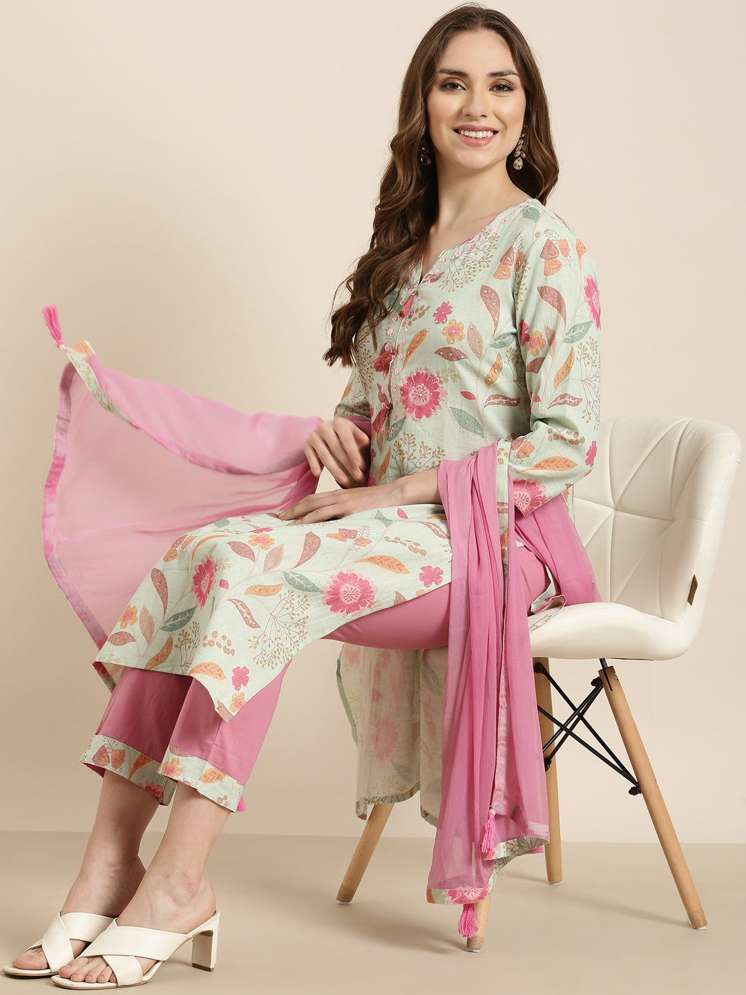 Women Straight Sea Green Floral Kurta and Trousers Set Comes With Dupatta