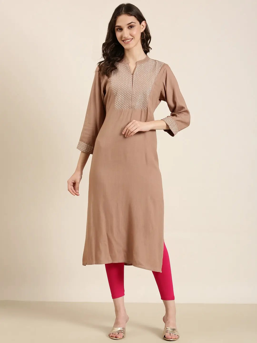 Women's Mauve Solid Straight Kurta