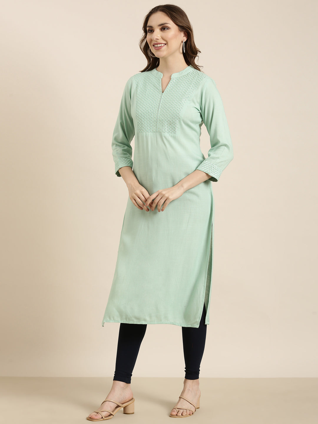 Women Straight Sea Green Solid Kurta