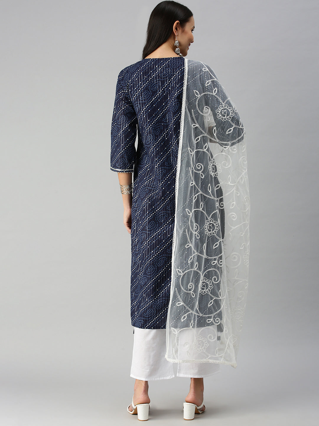 Women's Navy BlueWhite Geometrical Kurta Sets