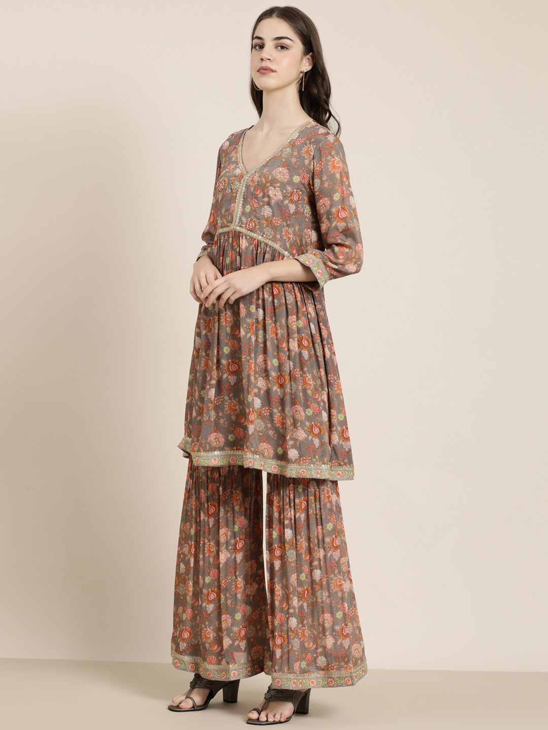 Women Taupe Floral Kurta Set